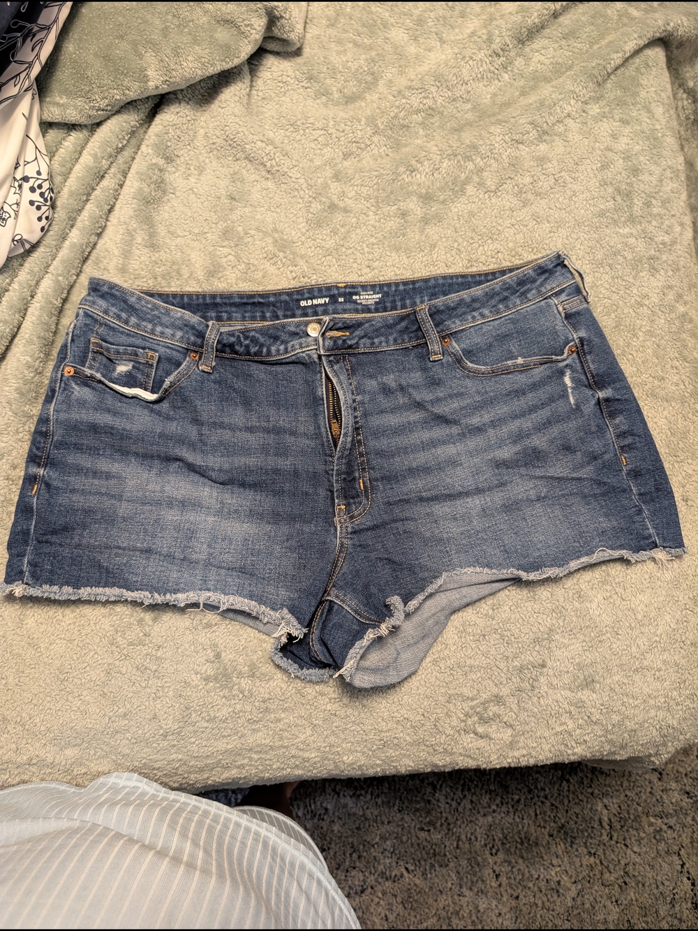 Old Navy Women's Blue Denim Cutoff Shorts